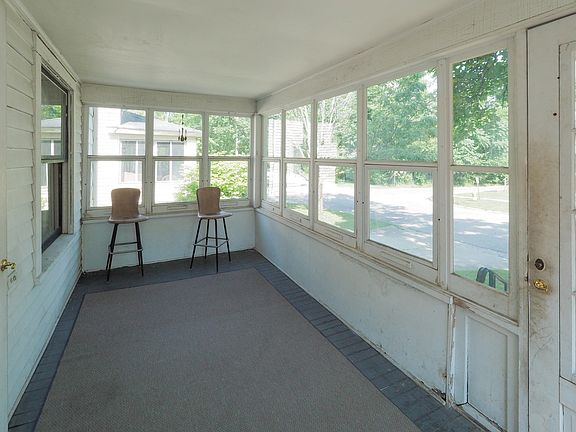 450 Egleston Ave-103