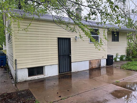 5th image of 10726 Glen Garry Rd