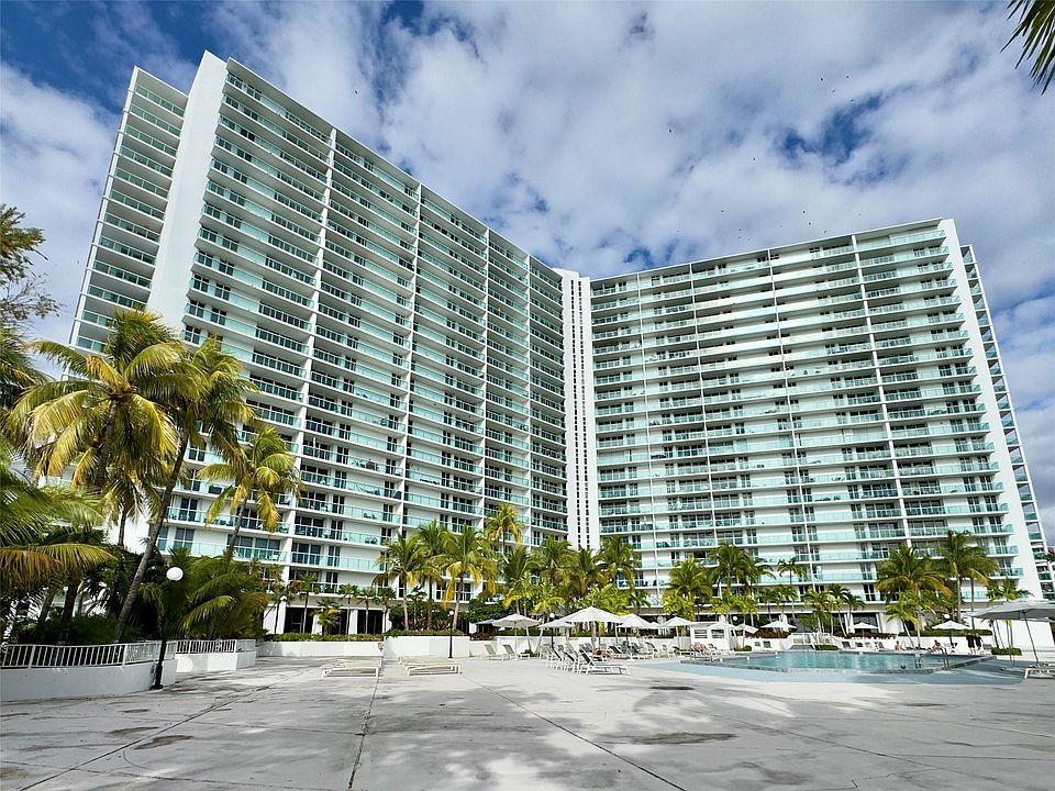 1st image of 100 Bayview Drive #PH28