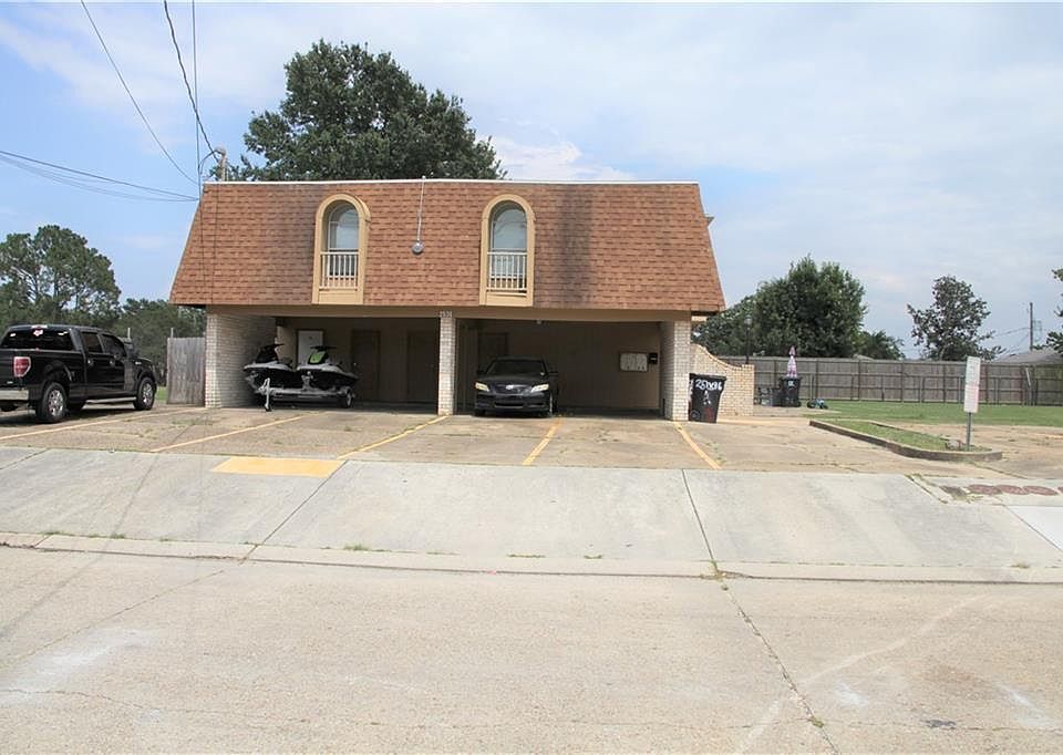 1st image of 2536 Illinois Ave