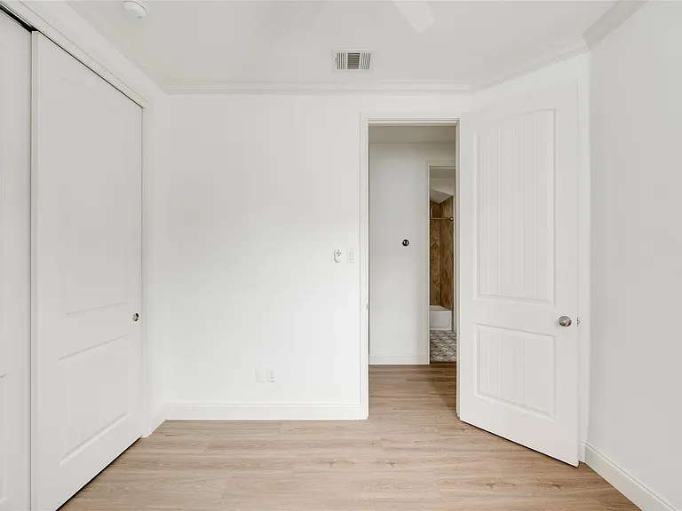 6008 Whipple Way — Photo 20