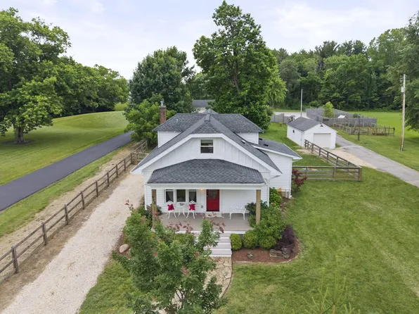 913 Groveport Rd, Canal Winchester, OH 43110