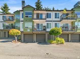 31500 33rd Pl SW APT P201, Federal Way, WA 98023