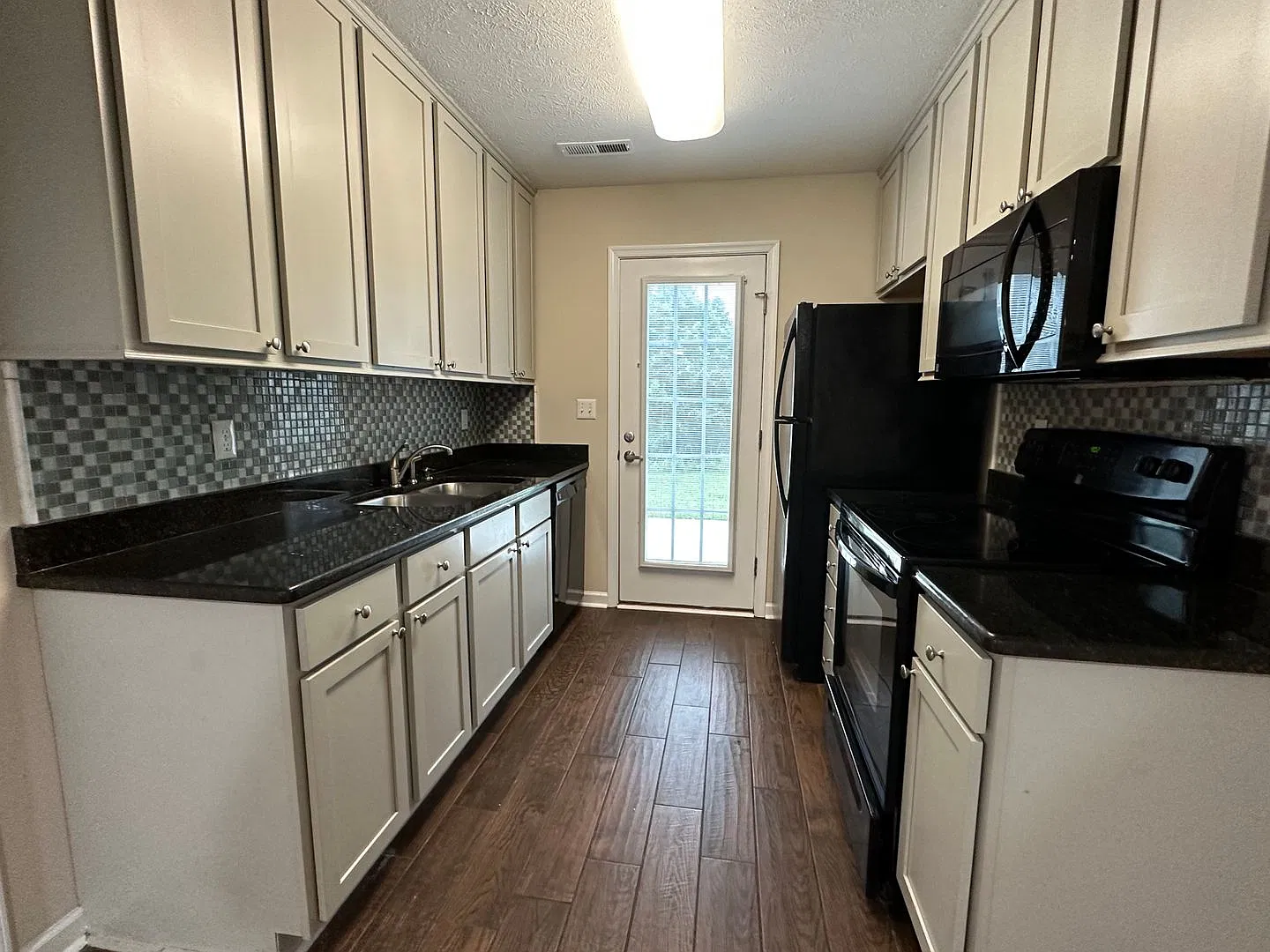 Tavern Grove Townhome in Campbell County-Near Airport — Photo 4