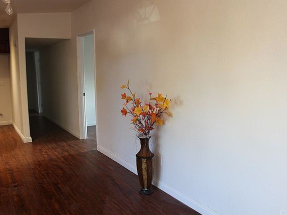 4th image of 347 S Hambledon Ave
