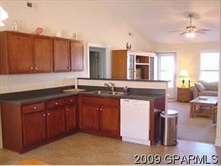 5th image of 2401 B Saddleback Dr