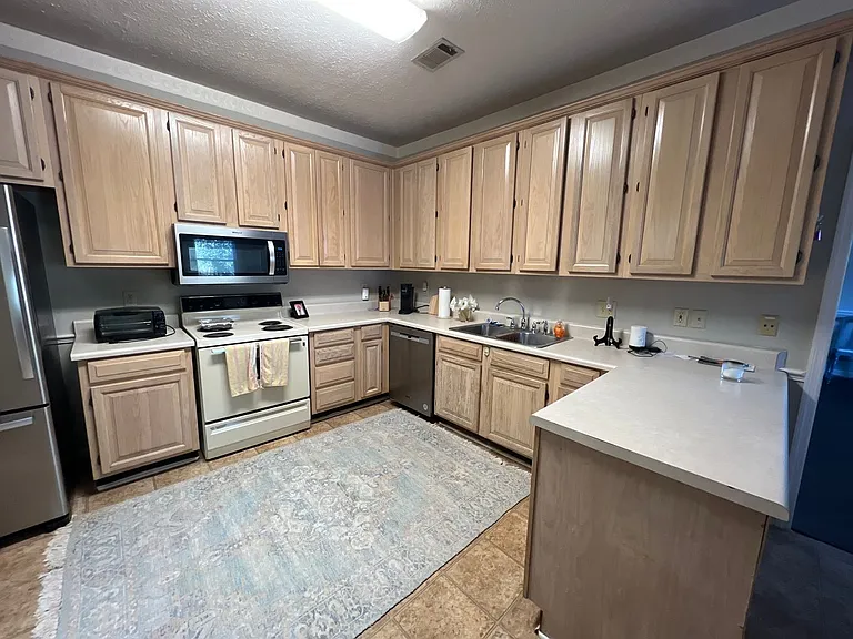 635 Wrights Mill Rd — Photo 9
