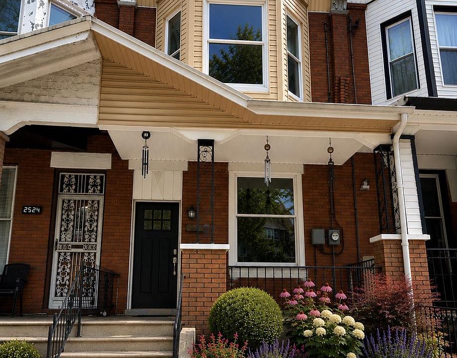 1st image of 2526 W Cumberland St