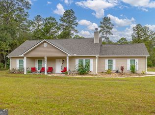 486 Bartram Loop, Waynesville, GA 31566