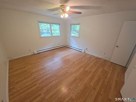 3rd image of 115 Williamsville Road