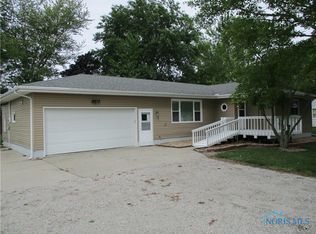 16060 Highland Center Rd, Defiance, OH 43512