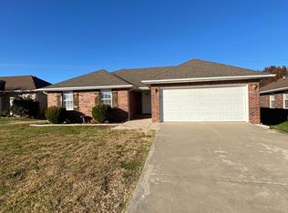 3435 E Hoke St, Springfield, MO 65804