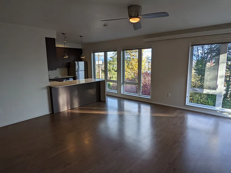 Viewpoint Terrace Apartments — Photo 11