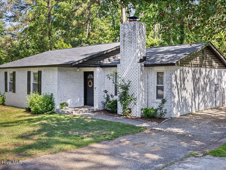 1st image of 4567 Pinewood Drive
