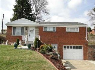 5012 Leona Dr, Pittsburgh, PA 15227