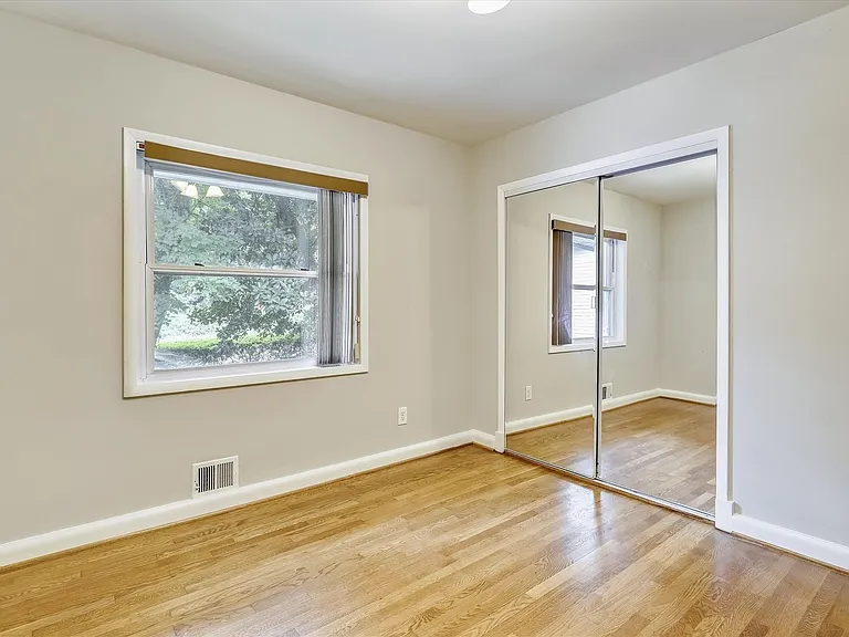 3503 E West Hwy — Photo 21