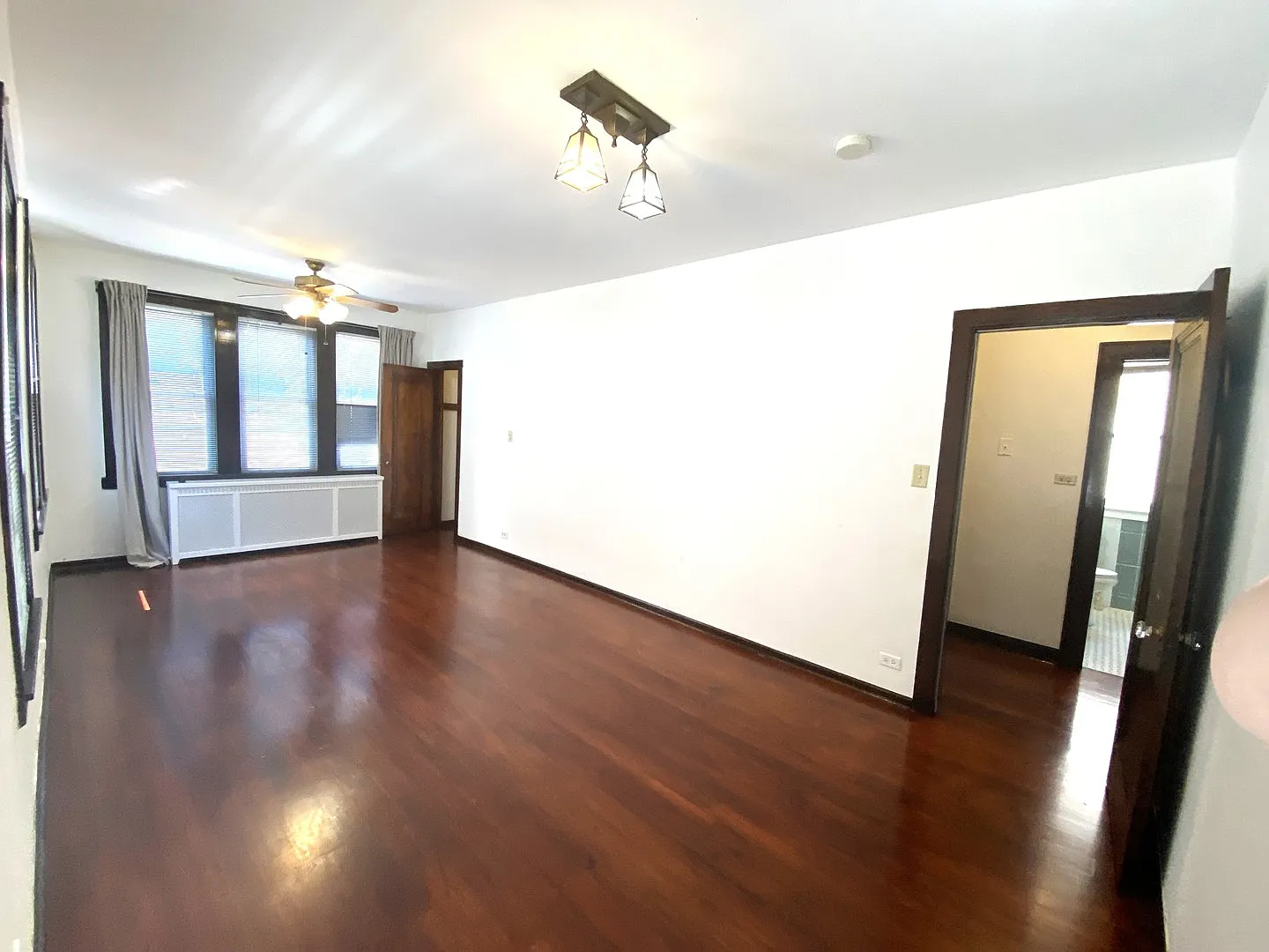 2 bed, 1100 sqft, $1,800 — Photo 4