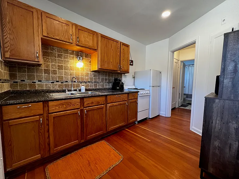 1131 E Ramona Ave — Photo 28