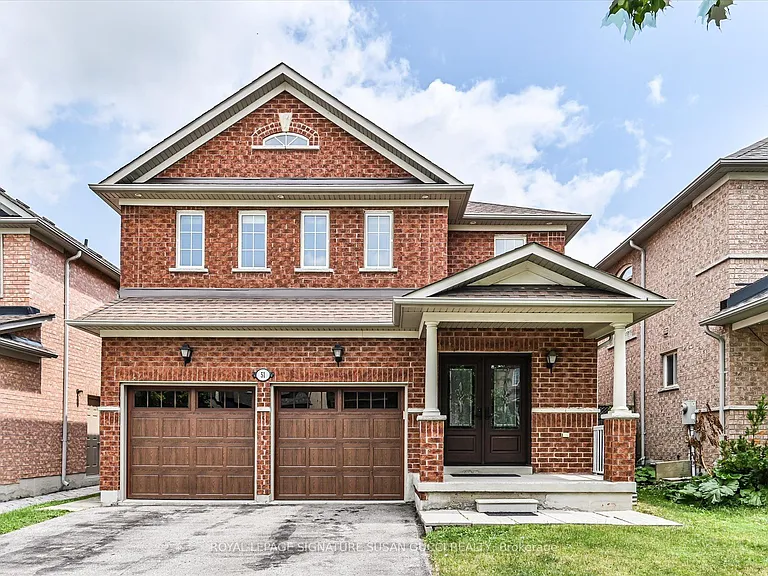 51 Landsdown Cres — Photo 1