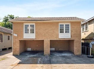 2305 Leonidas St, New Orleans, LA 70118