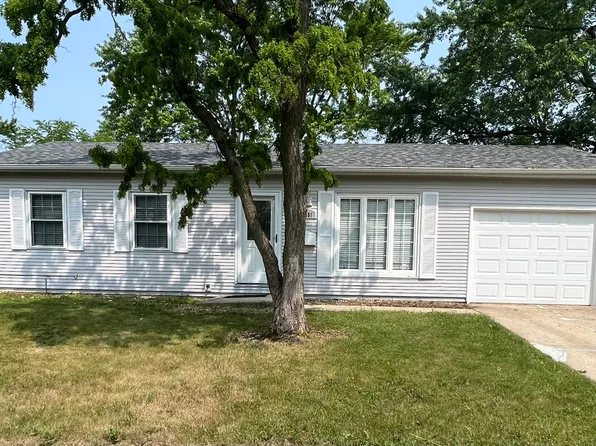2451 Talandis Dr, Sauk Village, IL 60411