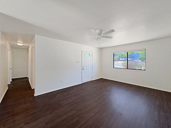 3rd image of 2703 Lancelot Dr