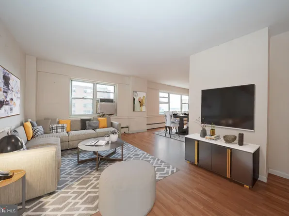 118 S 21st St #1220-21, Philadelphia, PA 19103