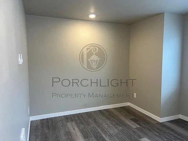 1808 Eastgate Loop #101 — Photo 18