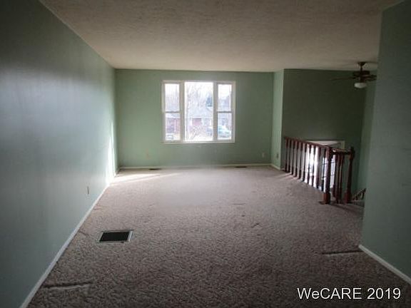 3rd image of 516 Parkwood St