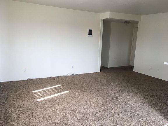5th image of 3111 Macaulay St APT 202