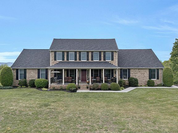 4th image of 3281 Springwood Rd