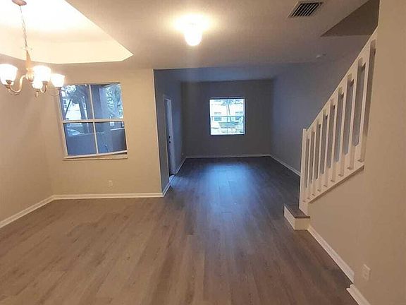 4th image of 2907 Hope Valley St #75