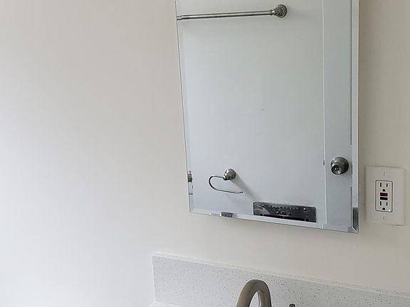 3rd image of 755 E Pine St #4