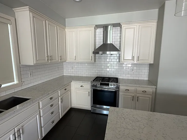 31227 E Pointe Ct — Photo 8
