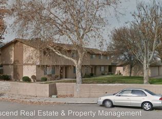 11900 Handel Ave APT 3, Bakersfield, CA 93312