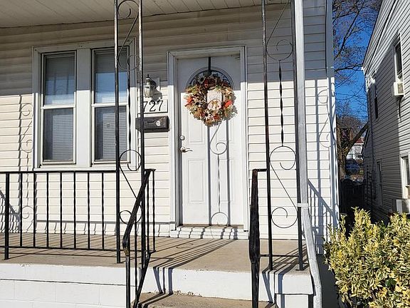 2nd image of 727 Shawnee Ave