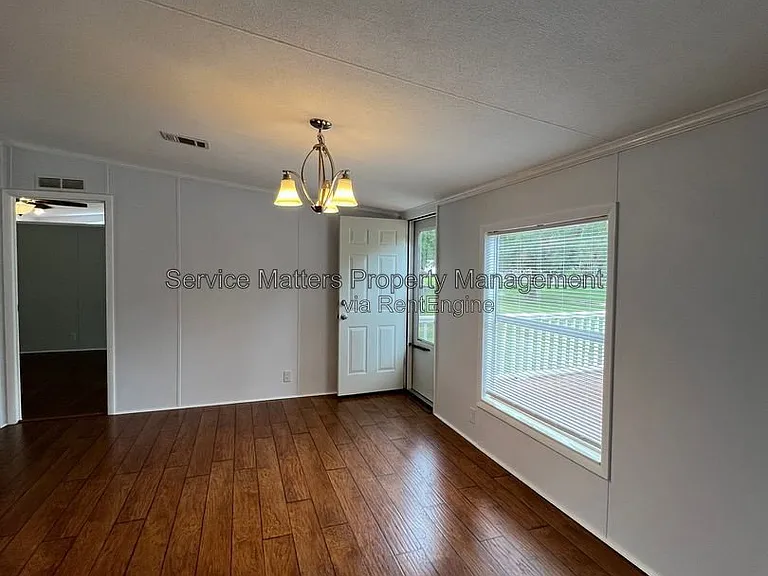 8006 Malone Rd — Photo 8