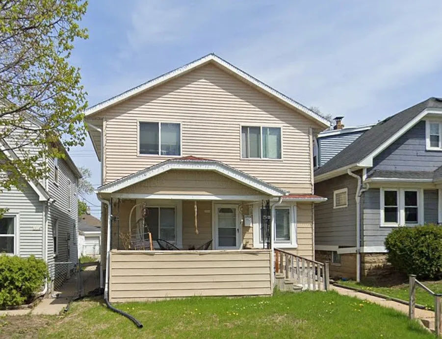 1918 S 69th St
