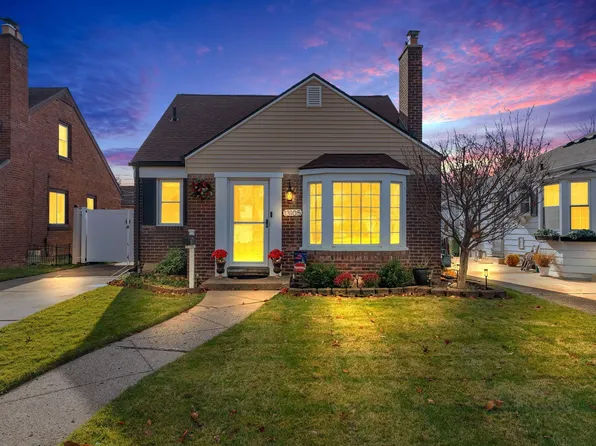 13105 Chestnut St, Southgate, MI 48195