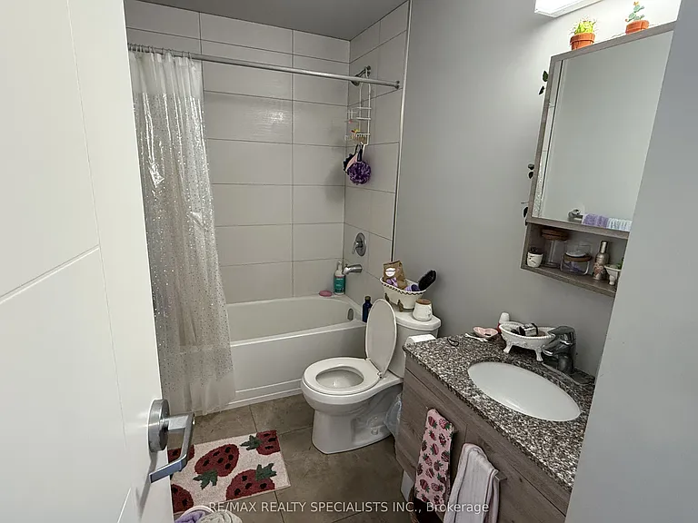 62 Balsam St #T210 — Photo 19