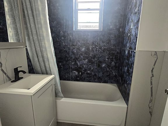 3rd image of 64 Hamilton Ave #6AA