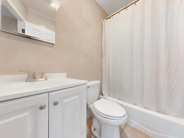 9729 4th Avenue image 4 of 10