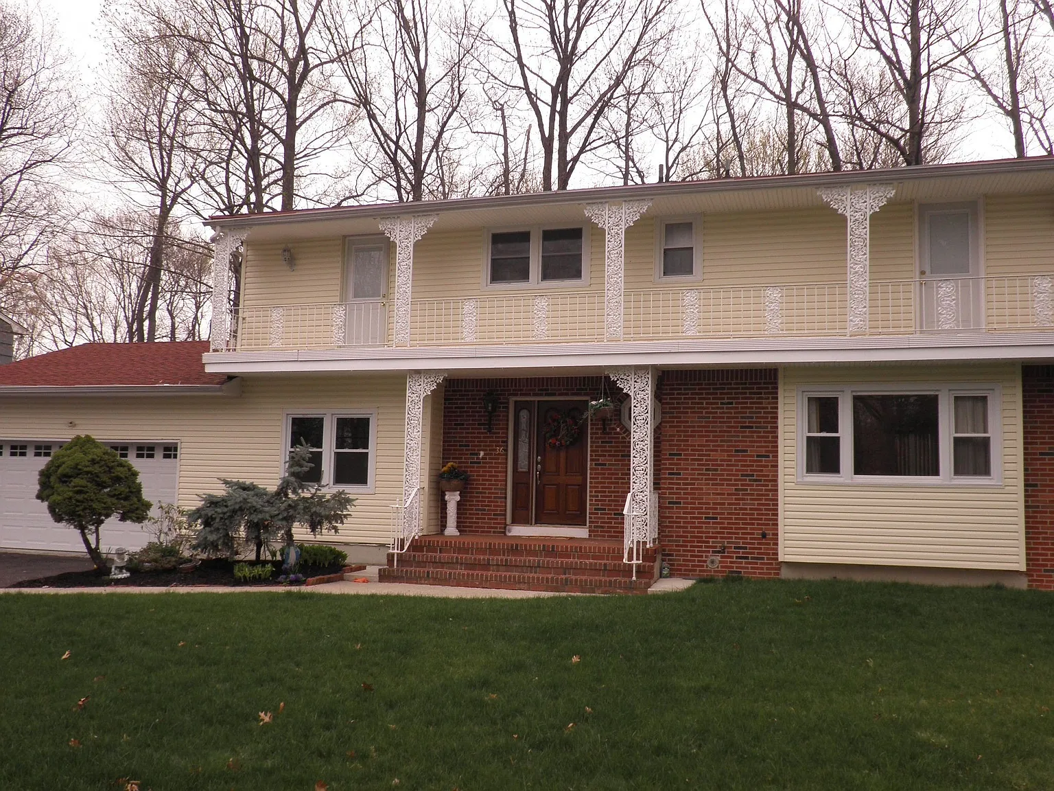36 Montclair Ave photo 1