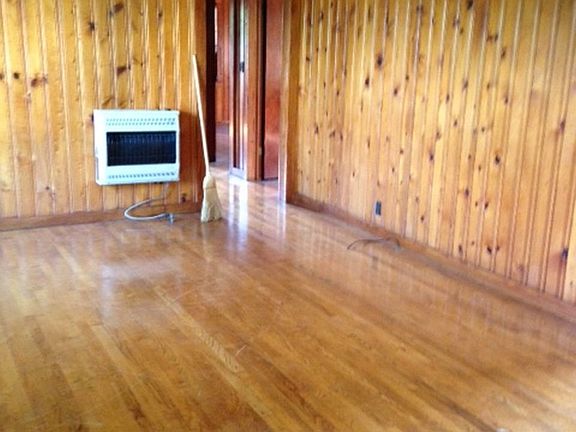 Great Room looking toward hallway