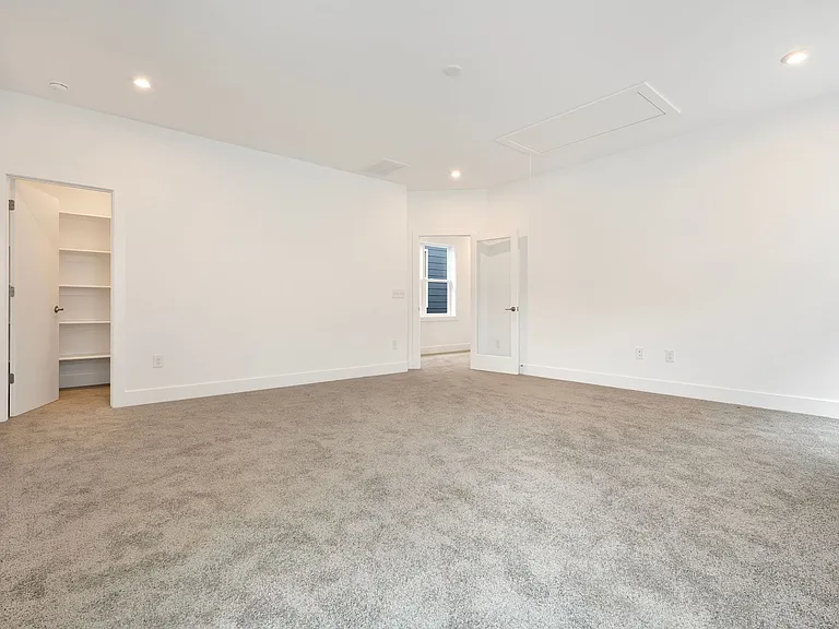 46 Rosedale Way — Photo 11