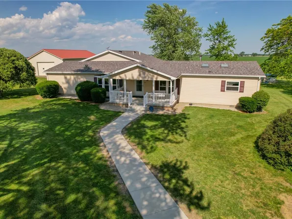 24183 Henning Rd, Danville, IL 61834