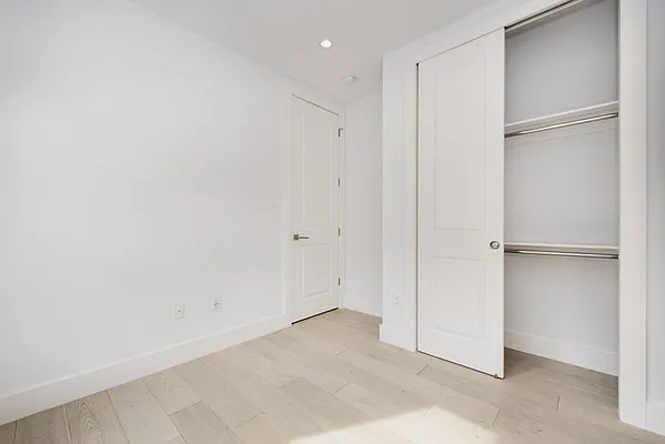 Rented by Bold New York | media 17