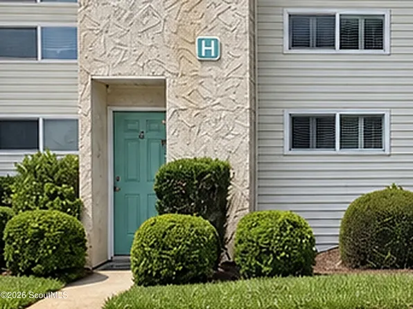 1000 Mallery Street Ext #H67, Saint Simons Island, GA 31522