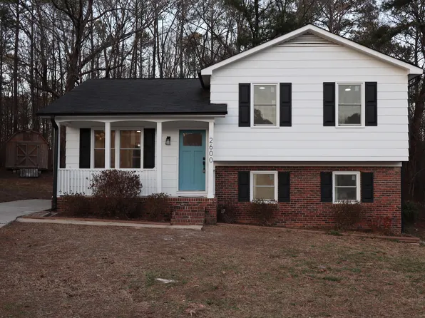 2600 Talbot Ct E, Raleigh, NC 27610