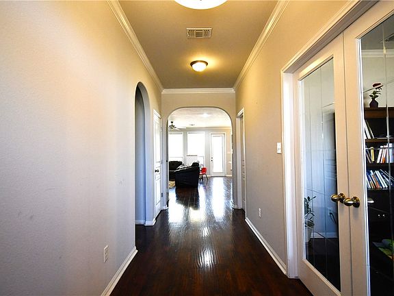 2nd image of 2602 Kimbolton Dr
